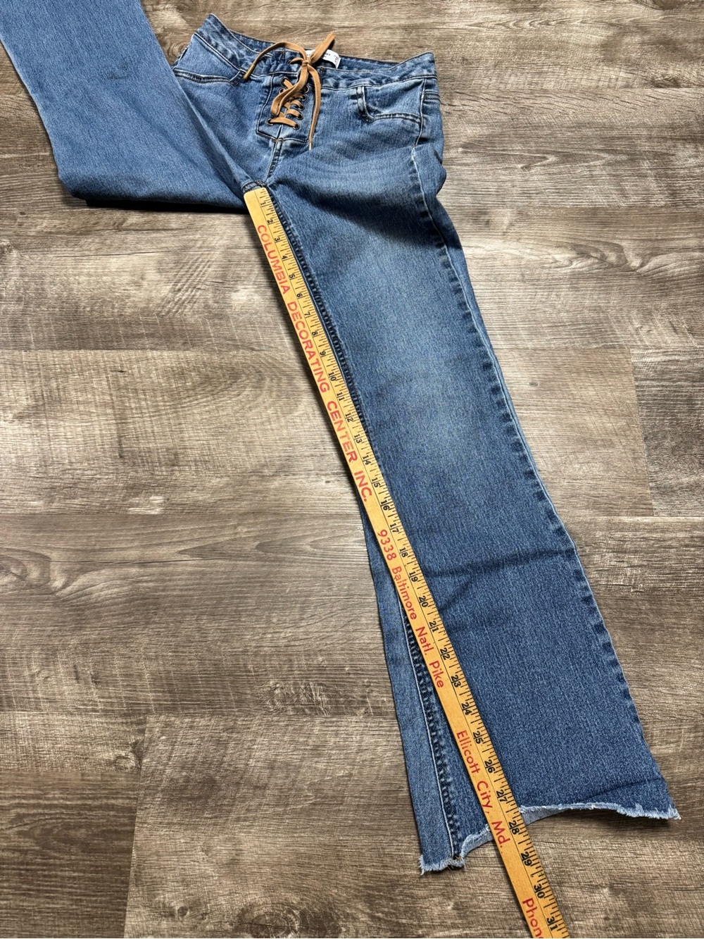 Vanilla Star Bootcut Jeans Size 3/26 - Picture 3 of 8